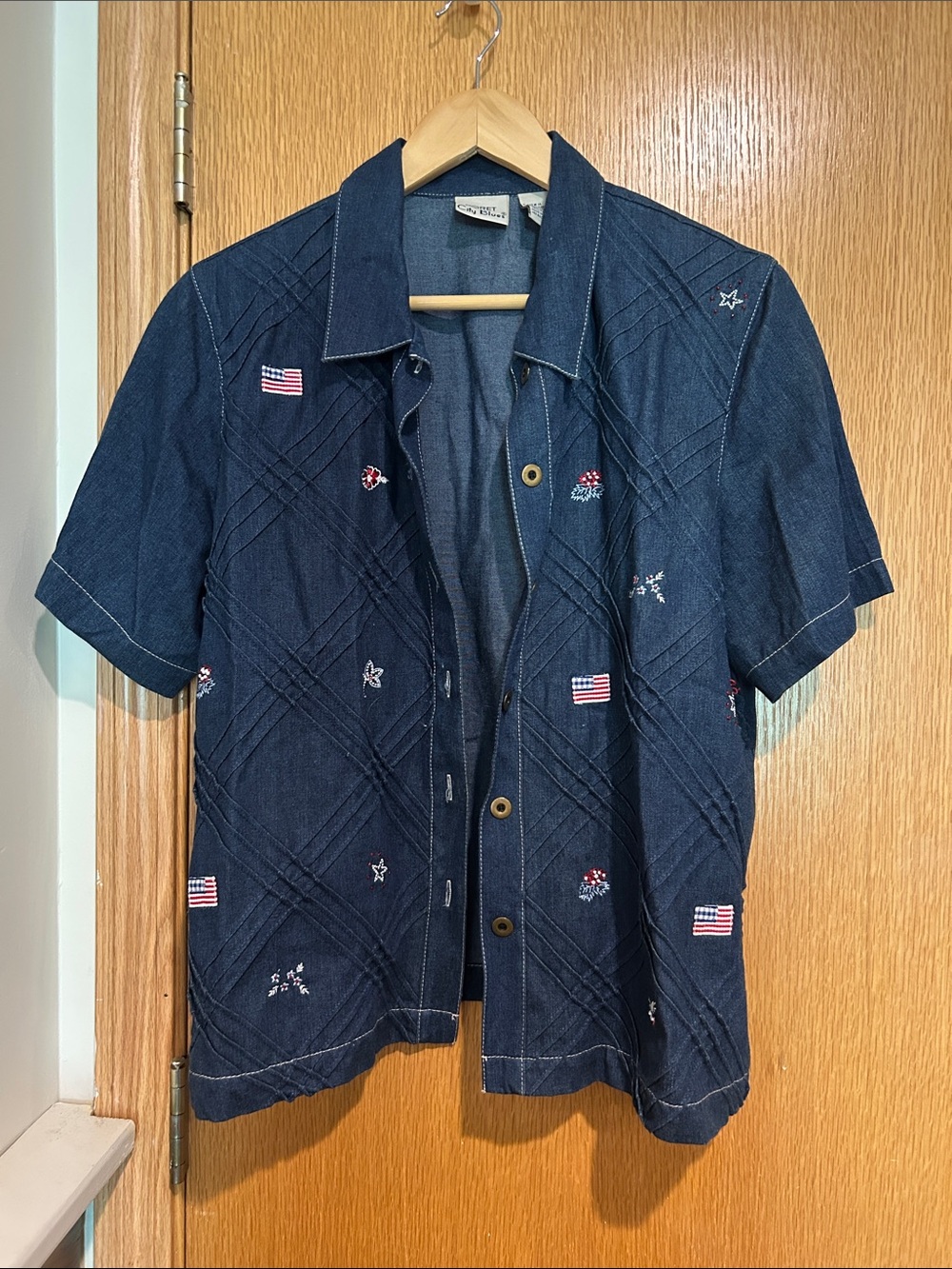 Koret Navy Short-Sleeve Button-Front Shirt with Embroidered Flags